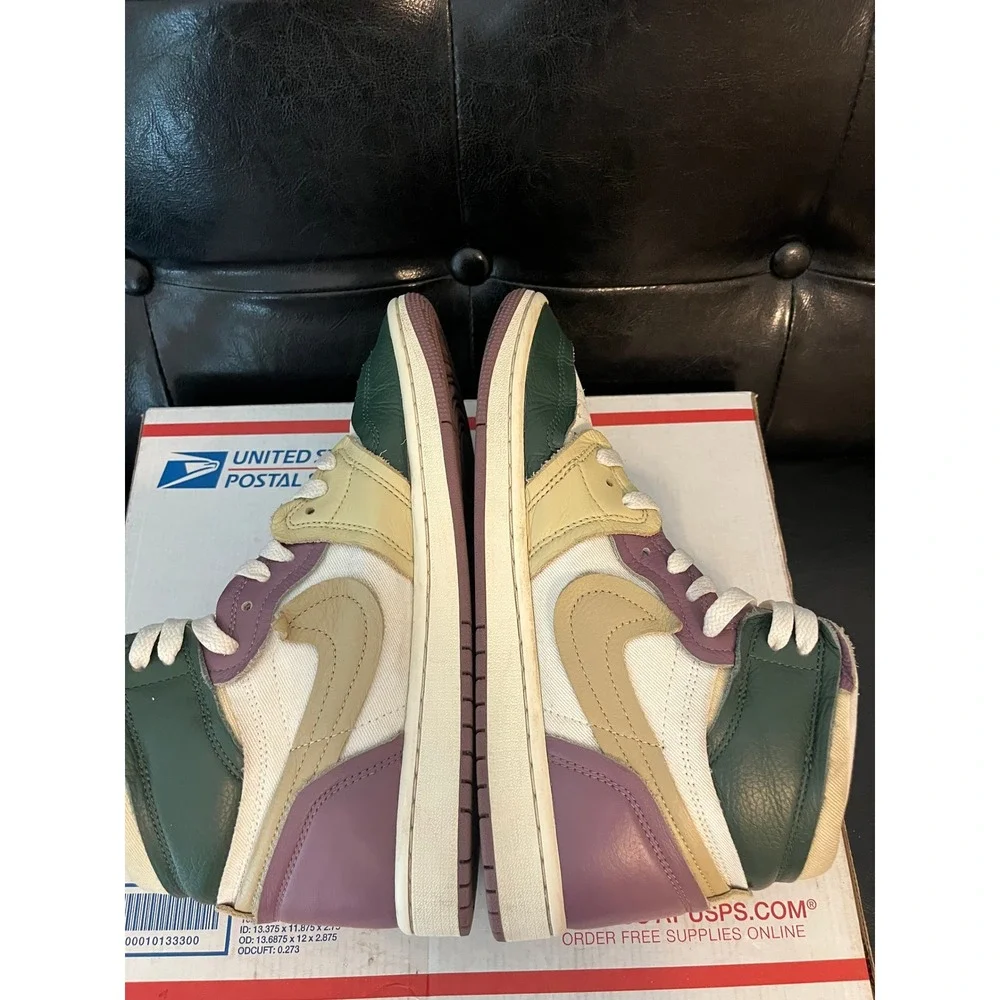Nike Air Jordan 1 High Method of Make Galactic Jade